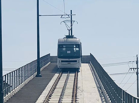 河南齿轨电车厂家：造山地通勤利器